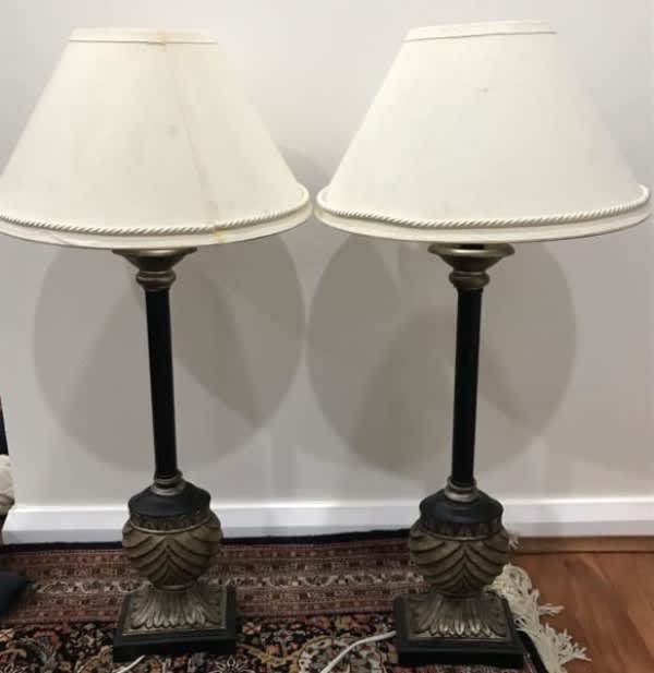Bedside lamps with beautifully carved lampstands Table & Desk Lamps