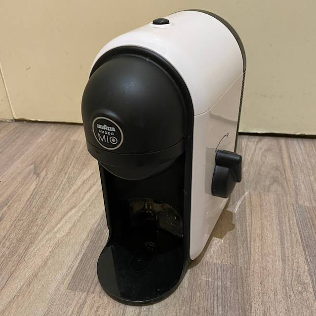 LAVAZZA A MODO MIO PREMIUM CAPSULE COFFEE MAKER MACHINE Coffee