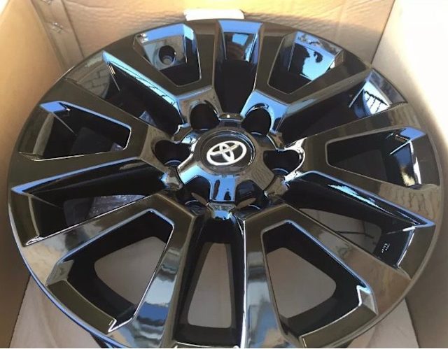 4 x genuine toyota prado kakadu wheels 18". | Wheels, Tyres & Rims