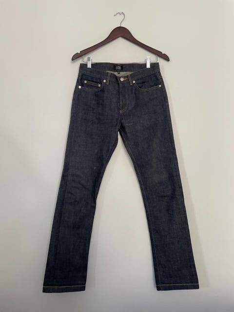 womens size 28 jeans in men's