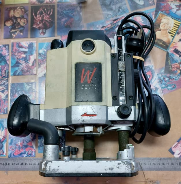 Axminster White 1850Watt Router -JC993201 | Power Tools | Gumtree ...