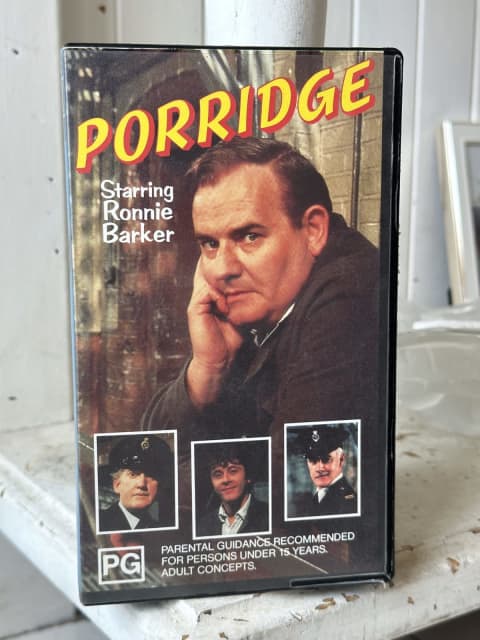 . PORRIDGE Starring Ronnie Barker VHS VIDEO CASSETTE TAPE ...