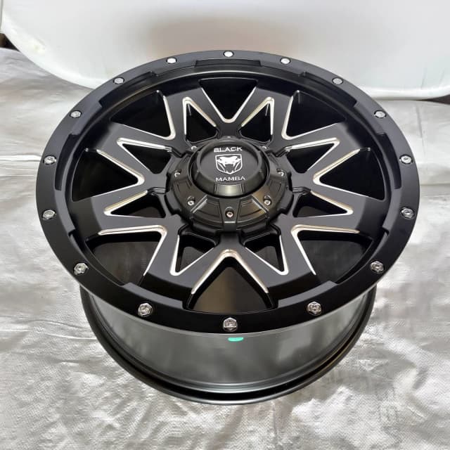 20 Inch Matte Black Alloy Wheels With Milling 4wd 