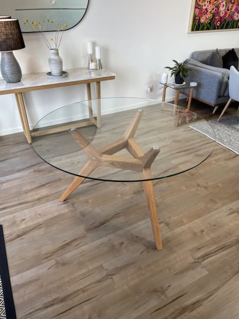 freedom arco dining table