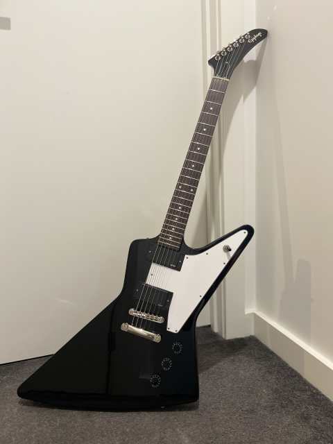 epiphone explorer with emg pickups