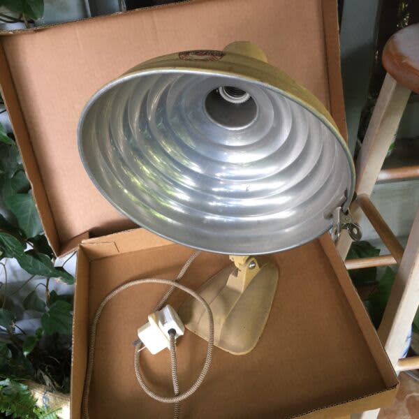 Vintage Pifco british made lampInfrared radiant heat model