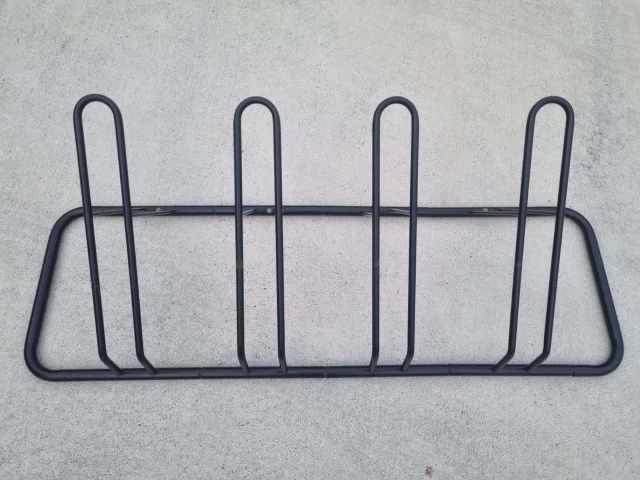 van floor bike rack