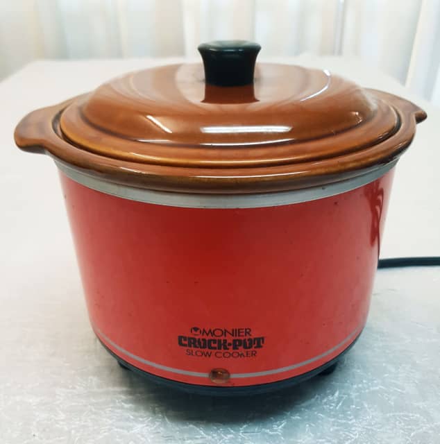MONIER CROCK POT SLOW COOKER RARE MINIATURE 1 LITRE Collectables Gumtree Australia Fraser