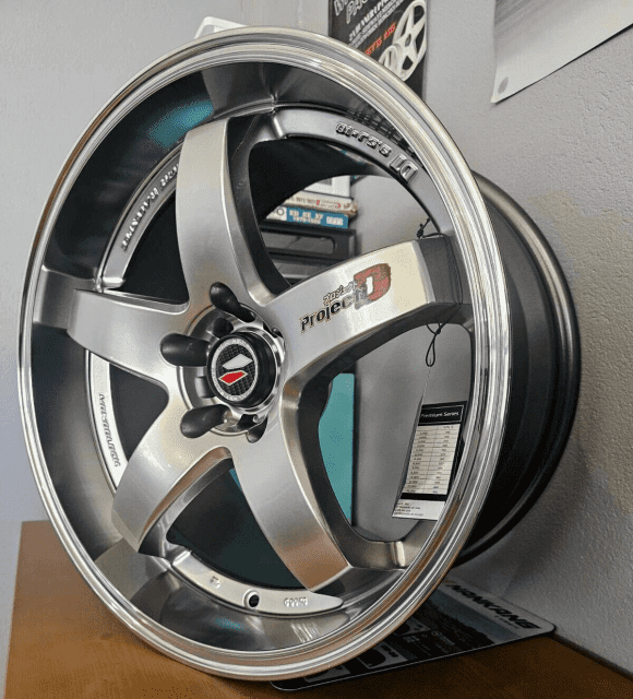 18 Lenso D1R Wheel & Tyre Package Suit Commodores Special!! Wheels