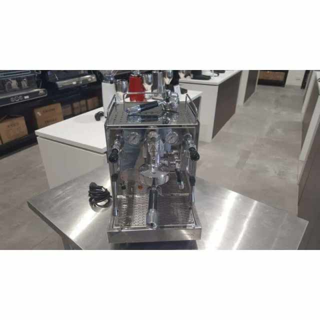 Immaculate Condition ECM Mechanika Semi Commercial Coffee Machine