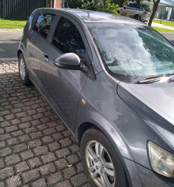 2012 HOLDEN BARINA 5 SP MANUAL 5D HATCHBACK Cars, Vans & Utes