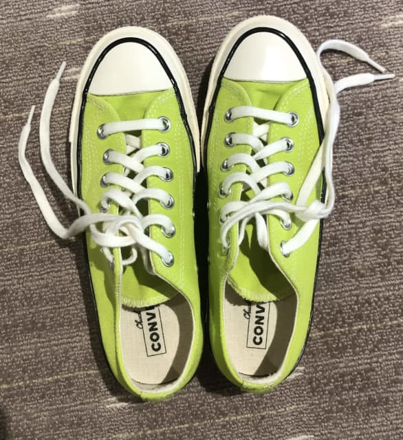 Converse shoes Women s Shoes Gumtree Australia Brisbane North