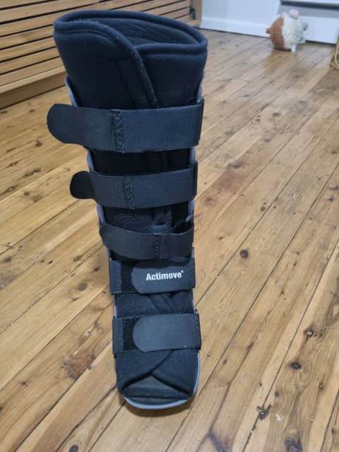 actimove moon boot