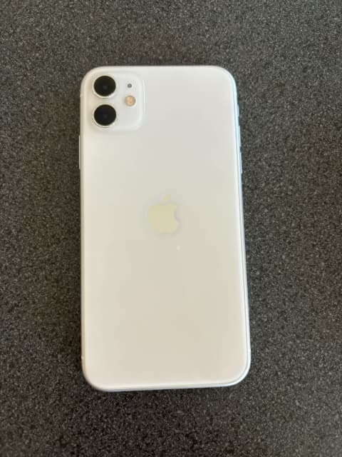 iphone11 64gb excellent - iPhone in Port Macquarie NSW | Gumtree Australia