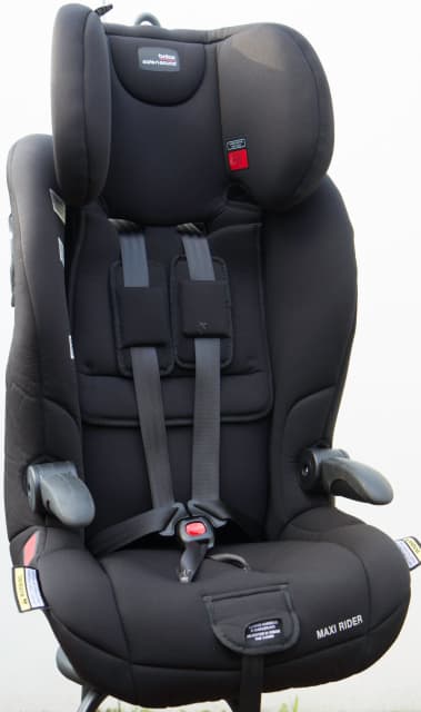 2020 Britax Safe n Sound Maxi Rider Convertible Booster Seat Car