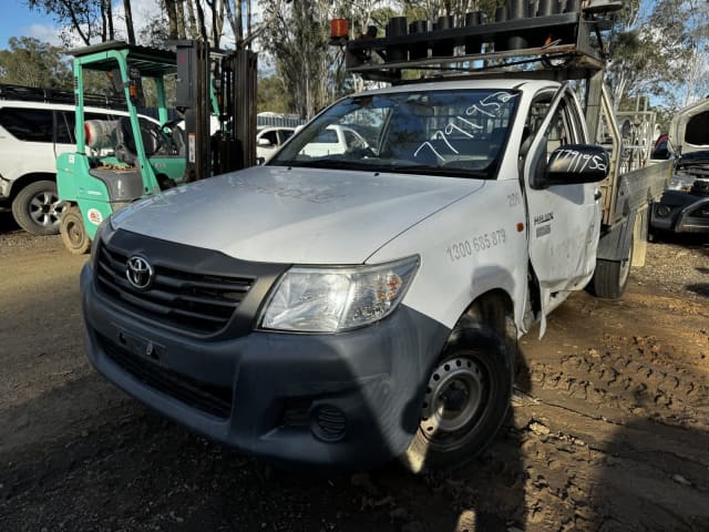 Wrecking a 2012 Toyota Hilux Single Cab Workmate | Wrecking | Gumtree ...