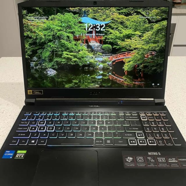 Acer nitro 5 Gaming Laptop 15.6 inch FHD i511400H/8GB ram RTX3060