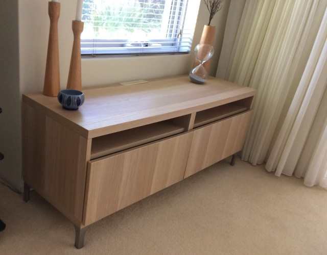 TV UNIT/LOWBOY/CONSOLE/STORAGEOak EffectShelvesDrawers120cm Wide