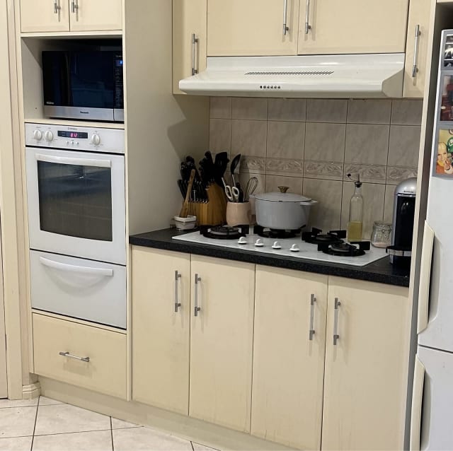 Westinghouse wall oven, cooktop and range hood Cooktops & Rangehoods