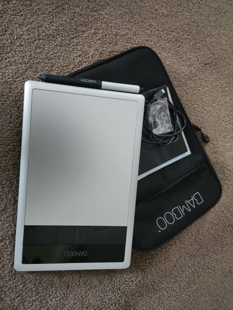 Wacom CDS610S Bamboo Folio Smart Pad Digital Notebook Gray, Small