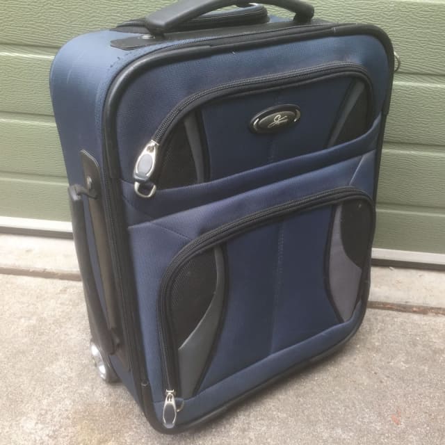 BLUE CARRY ON LUGGAGE / TRAVEL BAG- 'SKYWAY' BRAND | Bags | Gumtree ...