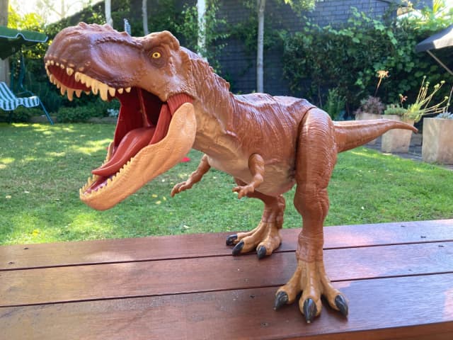 Mattel Jurassic World Toys Camp Cretaceous Feeding Frenzy Indominus Rex  Interactive Dinosaur, Bite Reflex, Toy Ribs, Lights & Sounds, Authentic