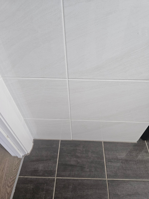 Bathroom Wall Tiles - Pick-up for Free - Building Materials in Epping ...