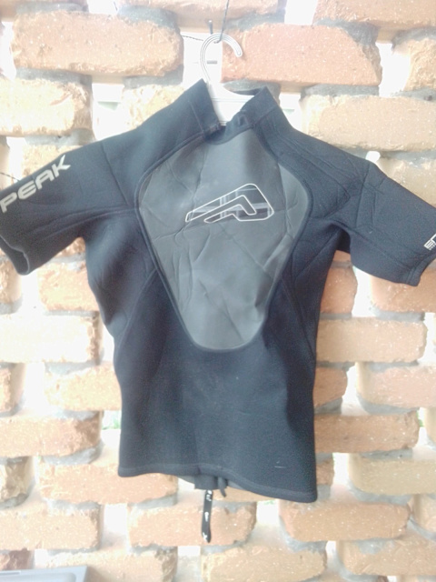 cheap wetsuits gold coast