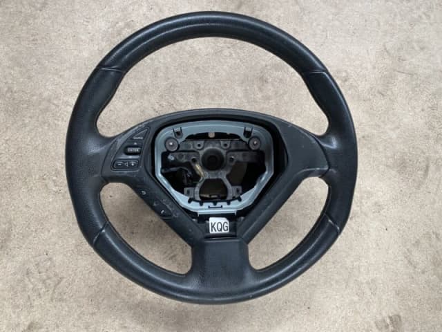 Nissan Skyline 370GT - Steering wheel - Good leather | Auto Body parts ...