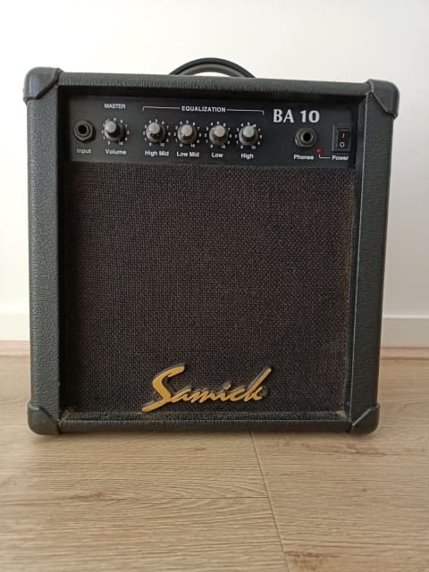 Samick deals amp price