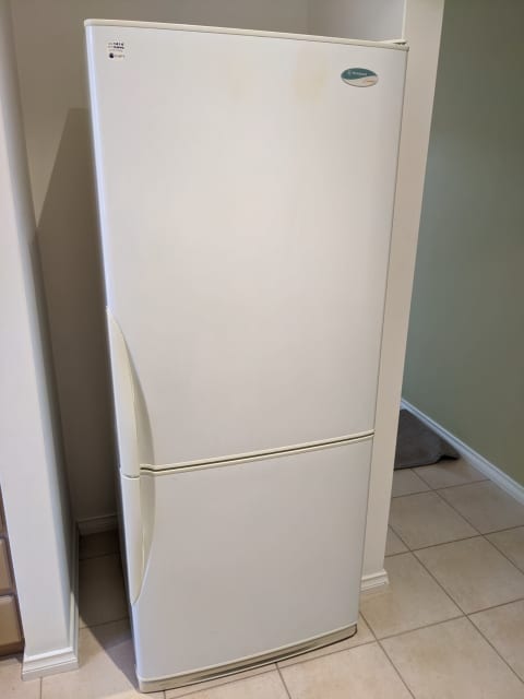 kaisa villa refrigerator two door