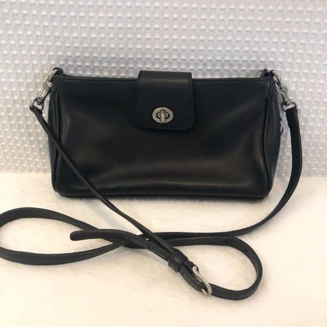 Vintage Coach Style 9154 Demi Black Leather Crossbody Bag Made in USA | Bags  | Gumtree Australia Cockburn Area - Success | 1305288402