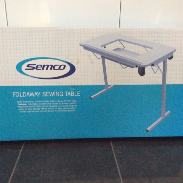 semco compact sewing table