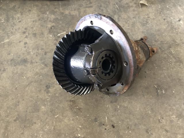 HOLDEN BANJO DIFF CENTRE 3.36 RATIO FINE SPLINE AXLES OPEN WHEELER ...