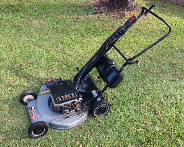 Victa professional 550 online lawn mower