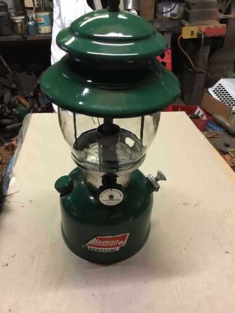 coleman 201 kerosene lantern