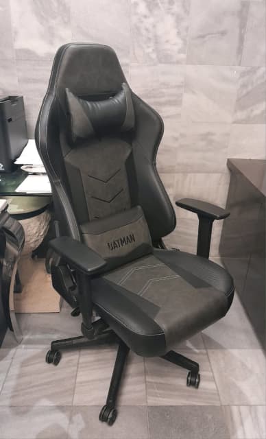 DC Comics Batman Gaming Chair | Entertainment & TV Units | Gumtree  Australia Whittlesea Area - Mill Park | 1309510854