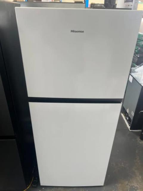 HISENSE 424 LITERS FRIDGE FREEZER | Fridges & Freezers | Gumtree ...