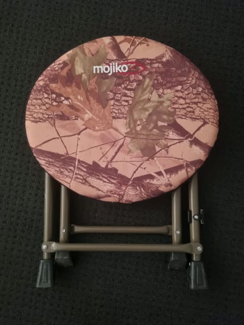 mojiko fishing stool