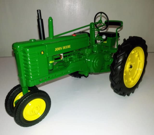 Diecast John Deere Styled Model B Tractor | Collectables | Gumtree ...