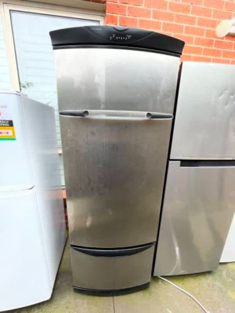 whirlpool stainless steel fridge freezer