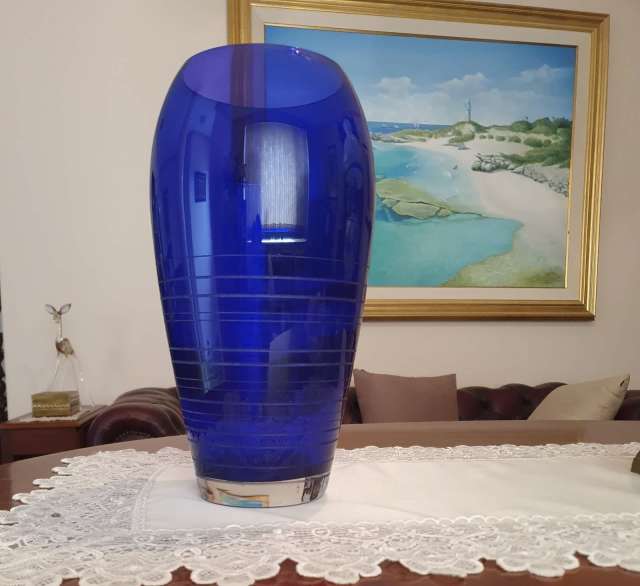 Royal Doulton blue ribbed glass vase. . 29 cm high x 16 cm wide ...