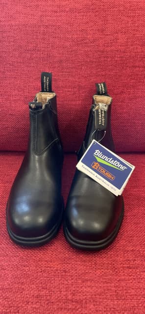 Blundstone Executive Boots Men s Shoes Gumtree Australia