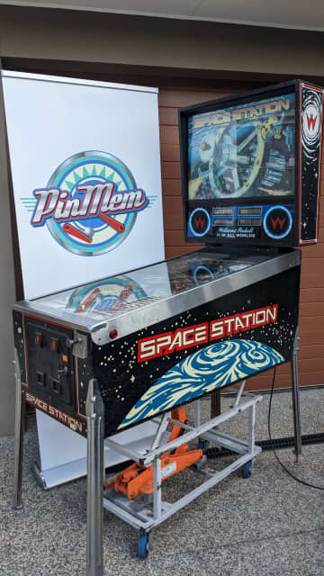 williams pinball machine space station