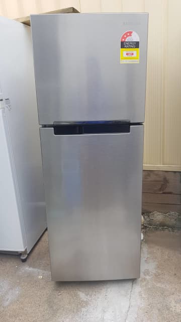 SAMSUNG 255LTS STAINLESS STEEL TOP MOUNT REFRIGERATOR | Fridges ...