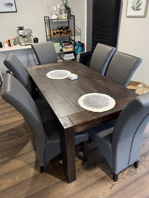 7 piece dining set gumtree