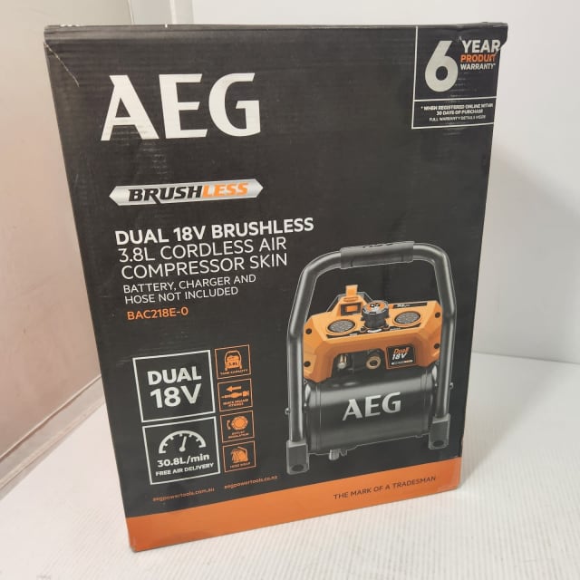 Aeg dual 18v online 3.8 l air compressor