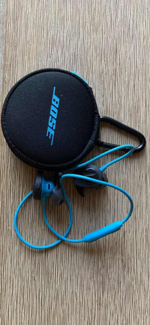 Bose SoundSport Earphones | Headphones & Earphones | Gumtree