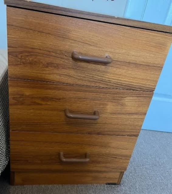 3 Drawers Bedside Nightstand Wooden Bedside Tables Gumtree