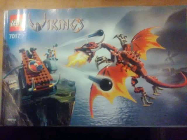 LEGO Vikings Catapult Versus the Nidhogg Dragon Set 7017